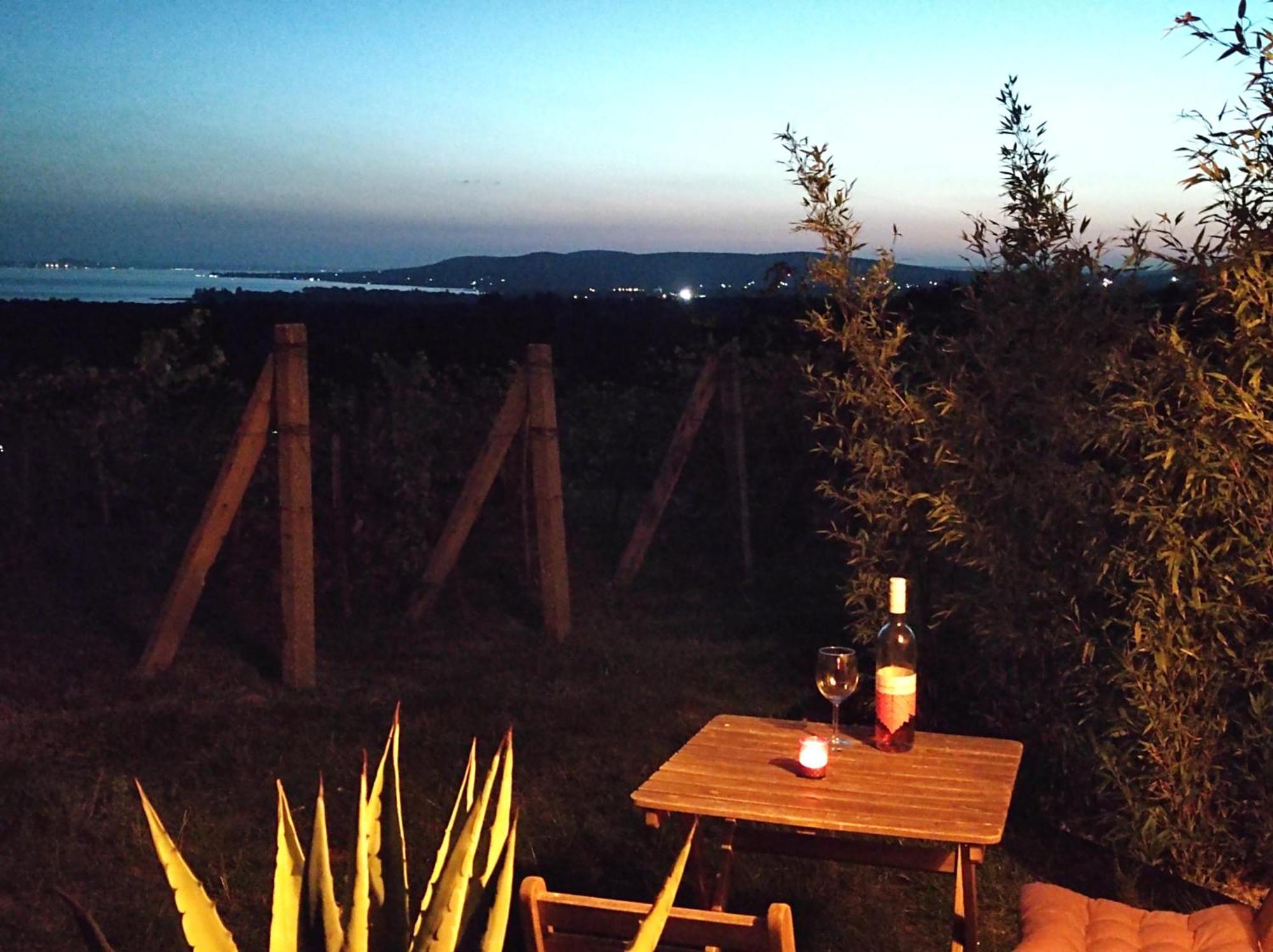 Napraszallas Vendeghaz Balatonakali Luaran gambar